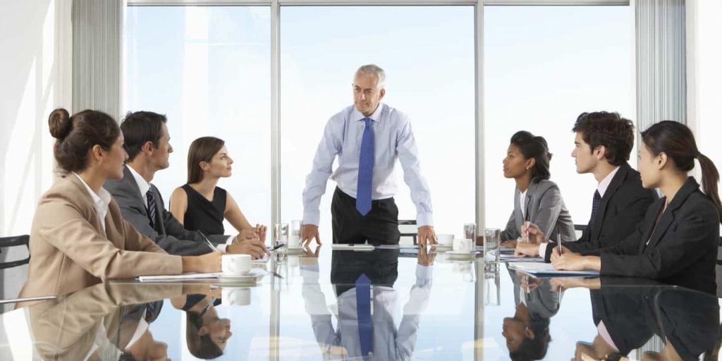 Conducting a business in Spanish with clients