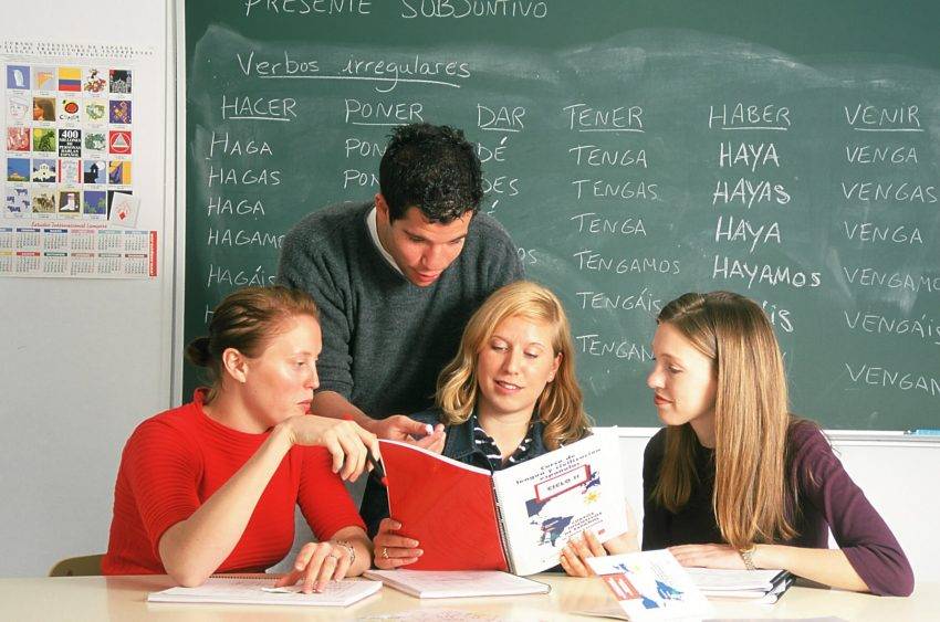 Learning Spanish in the classroom