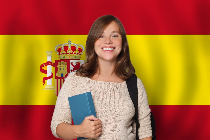 lady learning Spanish online